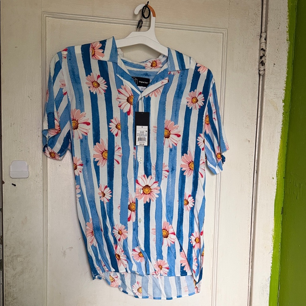 Original Use Blue and White Floral Button Down Shirt